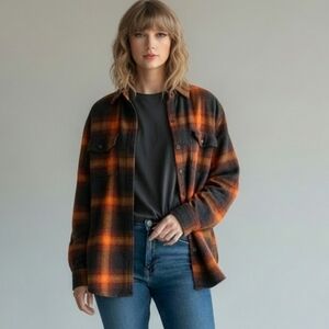 Old Navy Taylor Swift Evermore Boyfriend Plaid Flannel Button Up Shirt Sz Medium